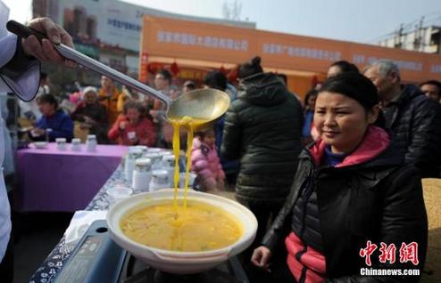 云南食药监总局：元旦春节期间严防不合格食品流向餐桌